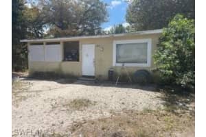 1814 Cypress Dr, Fort Myers, FL 33907, Sold 06/06/22