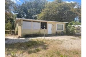 1814 Cypress Dr, Fort Myers, FL 33907, Sold 06/06/22