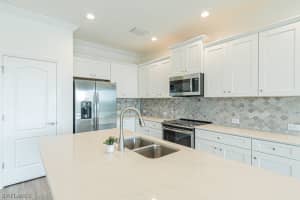 2327 Sawyers Hill Rd, Naples, FL 34120, Sold 07/15/22