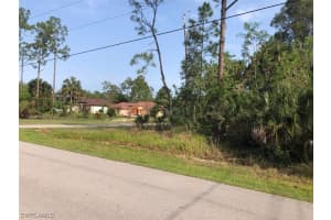 241 33rd Avenue, Naples, FL 34120 - MLS#222030904