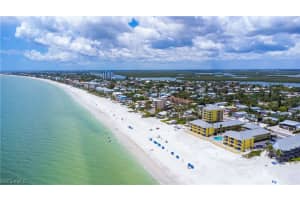 5560 Estero Blvd, Fort Myers Beach, FL 33931, Sold 06/17/22