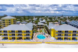 5560 Estero Blvd, Fort Myers Beach, FL 33931, Sold 06/17/22