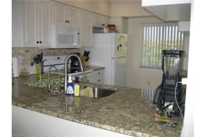 14901 Park Lake Dr APT 304, Fort Myers, FL 33919, Sold 06/01/22