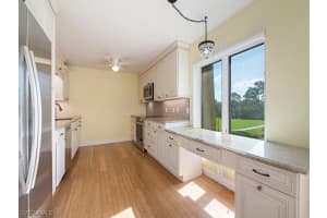 105 Clubhouse Ln, Naples, FL 34105, Sold 06/07/22