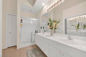 2390 Bayou Ln, Naples, FL 34112, Sold 06/17/22