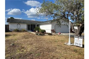 9754 Foxglove Cir, Fort Myers, FL 33919, Sold 07/07/22