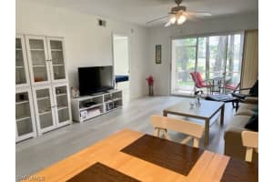 273 Robin Hood Cir, Naples, FL 34104, Sold 06/28/22