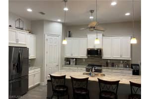 16392 Aberdeen Wy, Naples, FL 34110, Sold 10/05/22