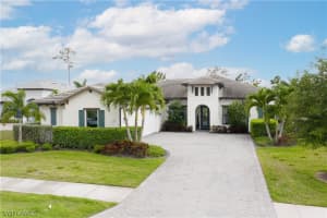2338 Somerset Pl, Naples, FL 34120, Sold 07/15/22