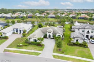 2338 Somerset Pl, Naples, FL 34120, Sold 07/15/22