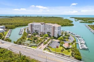13105 Vanderbilt Dr, Naples, FL 34110, Sold 06/24/22