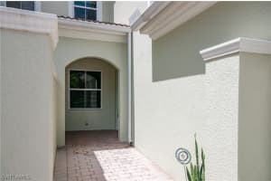 1335 Mariposa Cir, Naples, FL 34105, Sold 07/25/22