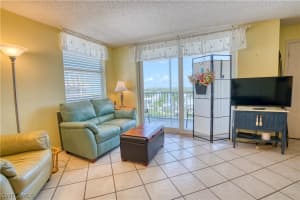 5600 Bonita Beach Rd SW, Bonita Springs, FL 34134, Sold 06/10/22