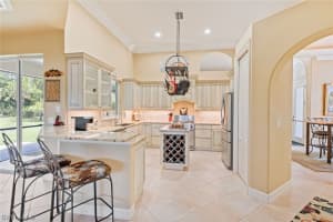241 13th St S, Naples, FL 34102, Sold 10/25/22