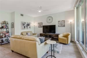 401 Bayfront Pl, Naples, FL 34102, Sold 06/17/22
