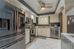 2121 Collier Ave, Fort Myers, FL 33901, Sold 06/03/22