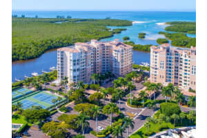 435 Dockside Dr, Naples, FL 34110, Sold 05/11/22