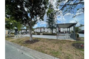 2828 Jackson St APT M2, Fort Myers, FL 33901, Sold 06/15/22