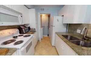 8960 Colonnades Ct E APT 916, Bonita Springs, FL 34135, Sold 07/13/22