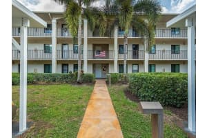 5792 Deauville Cir, Naples, FL 34112, Sold 06/24/22