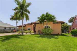 2204 SE 18th Ave, Cape Coral, FL 33990, Sold 06/29/22