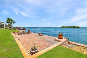 15 Bayview Blvd, Fort Myers Beach, FL 33931, Sold 11/17/22