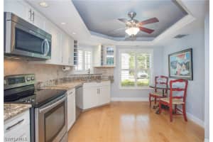 9844 Luna Cir, Naples, FL 34109, Sold 07/27/22
