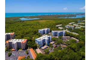 270 Naples Cove Dr, Naples, FL 34110, Sold 07/12/23