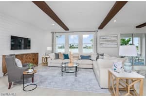 2070 Grove Dr, Naples, FL 34120, Sold 09/26/22