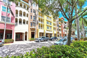 401 Bayfront Pl, Naples, FL 34102, Sold 12/15/22