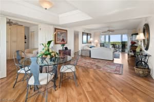 12945 Vanderbilt Dr, Naples, FL 34110, Sold 07/01/22