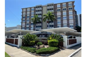 2350 W First St APT 704, Fort Myers, FL 33901, Sold 06/01/22