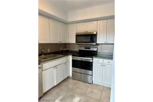 1700 Park Meadows Dr #2, Fort Myers, FL 33907, Sold 06/10/22
