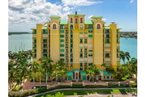 1069 Bald Eagle Dr, Marco Island, FL 34145, Sold 10/26/22