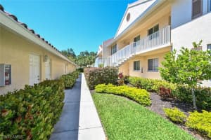 421 Valerie Way, Naples, FL 34104, Sold 07/08/22