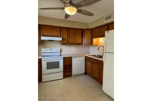 3325 Airport-Pulling Rd APT N2, Naples, FL 34105, Sold 07/11/22