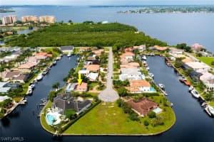 4810 Sherry Ln, Fort Myers, FL 33908, Sold 08/02/22
