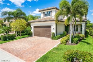 4376 Aurora St, Naples, FL 34119, Sold 10/04/22