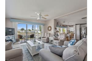 2045 Crystal Lake Dr, Naples, FL 34120, Sold 09/01/22