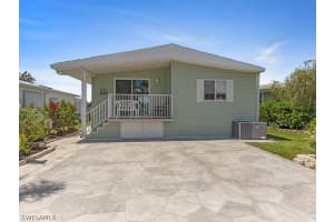 2045 Crystal Lake Dr, Naples, FL 34120, Sold 09/01/22