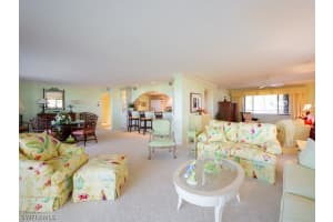 1605 Middle Gulf Dr UNIT 101, Sanibel, FL 33957, Sold 06/20/22