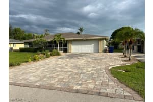 1622 N Flossmoor Rd, Fort Myers, FL 33919, Sold 06/22/22
