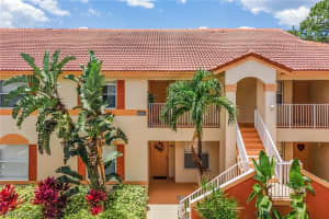6665 Huntington Lakes Cir, Naples, FL 34119, Sold 06/29/22