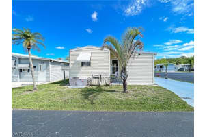 340 Blue Spring Terrace, North Fort Myers, FL 33903, Sold 08/19/22