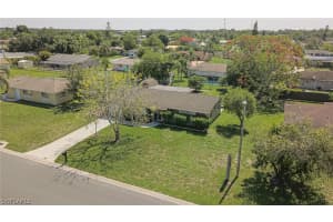 112 Contee Dr, Lehigh Acres, FL 33936, Sold 07/25/22