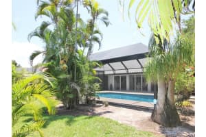 529 Roma Ct, Naples, FL 34110, Sold 06/10/22