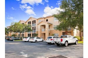 9025 Colby Dr, Fort Myers, FL 33919, Sold 07/15/22