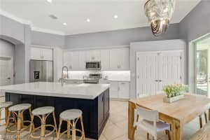 15553 Vallecas Ln, Naples, FL 34110, Sold 07/15/22