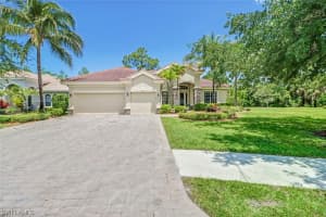 15553 Vallecas Ln, Naples, FL 34110, Sold 07/15/22