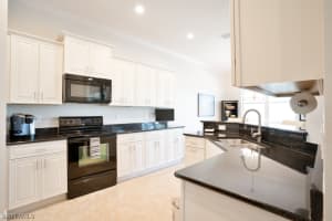 7991 Princeton Dr, Naples, FL 34104, Sold 08/18/22